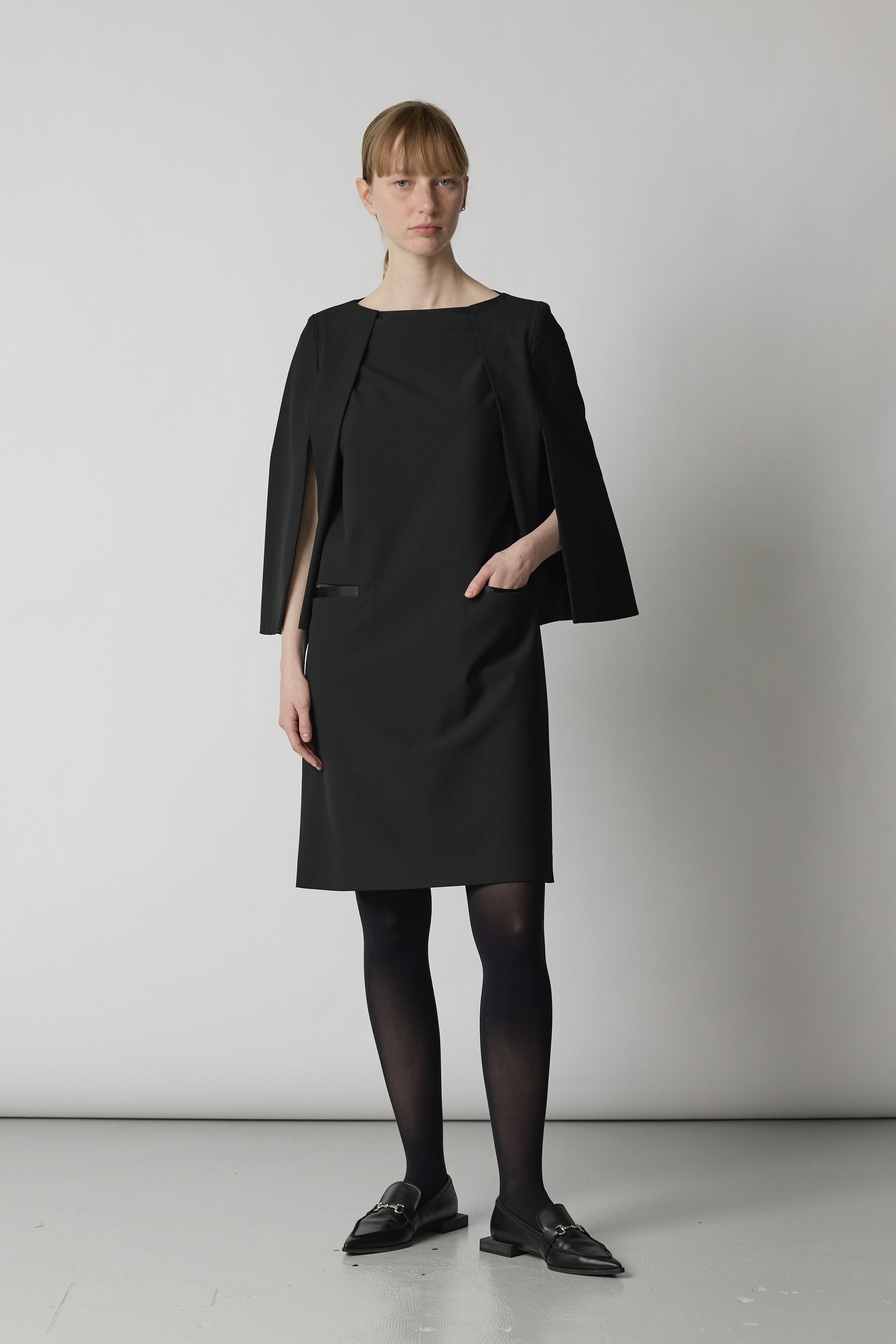 SLIT SLEEVE DRESS | CINOH