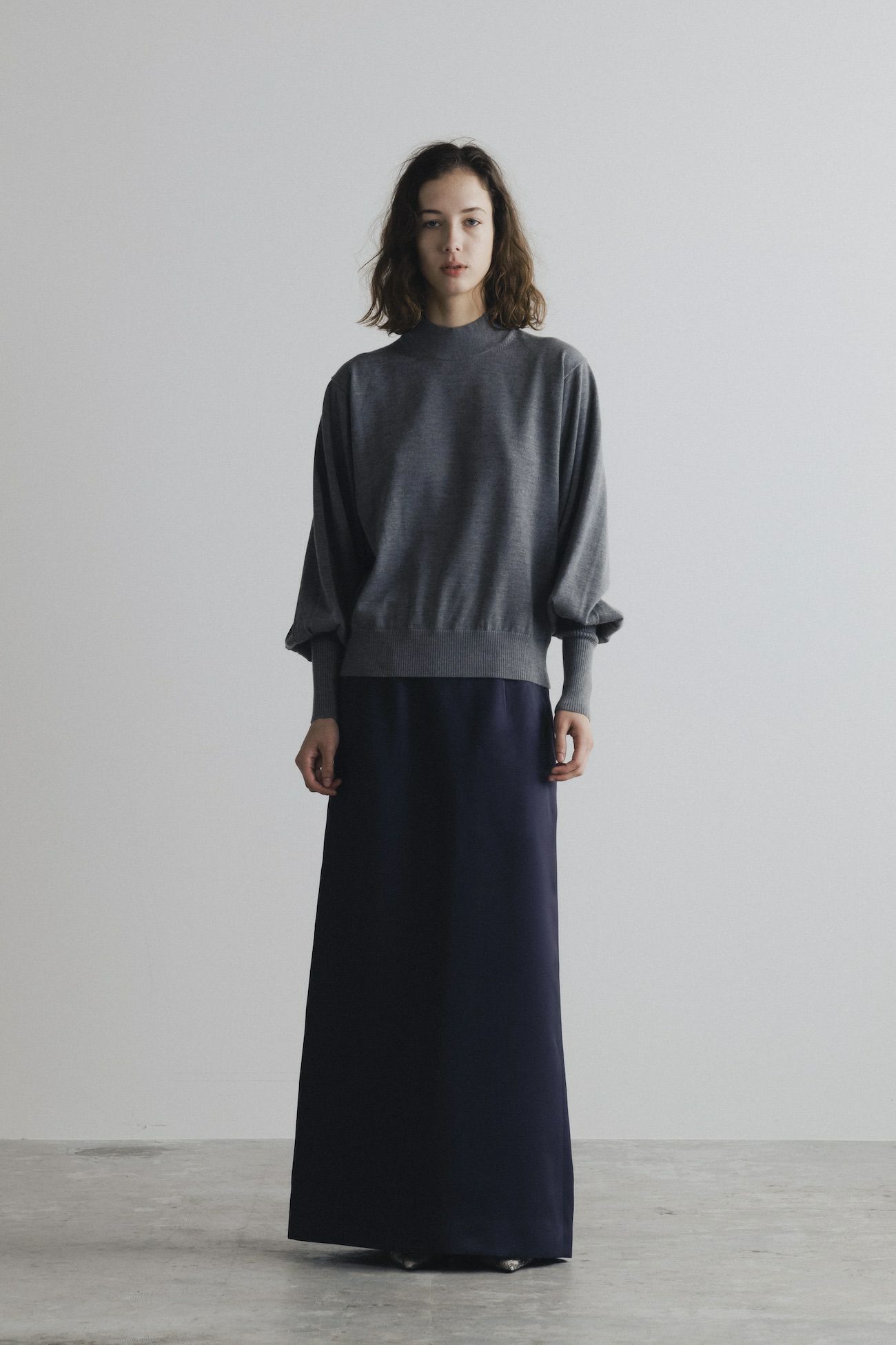 DOUBLE SATIN LONG SKIRT［NAVY］ | CINOH