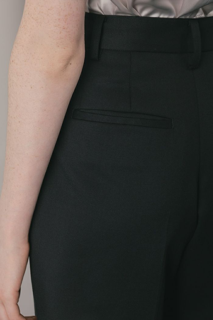 TUCK WIDE PANTS[ブラック] | CINOH